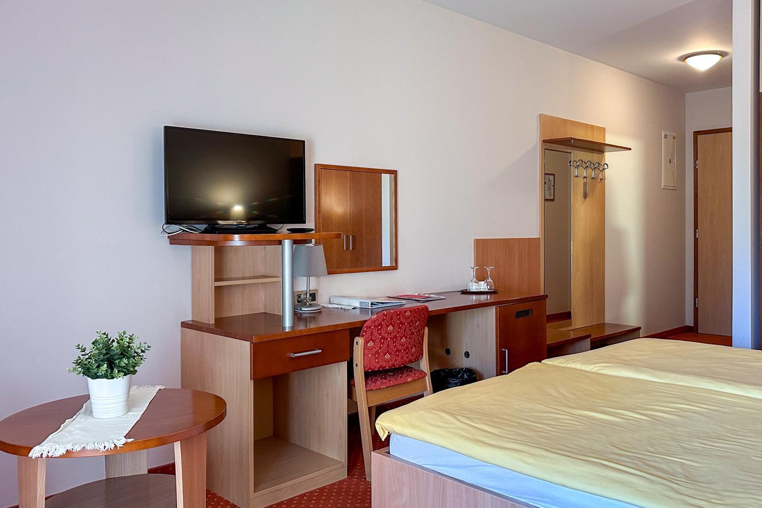 Hotel Zeleni Gaj - Terme Banovci Veržej Exterior foto