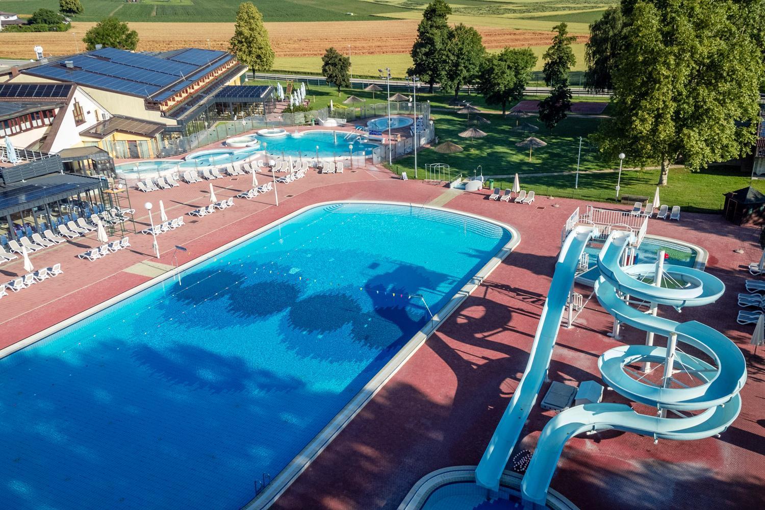 Hotel Zeleni Gaj - Terme Banovci Veržej Exterior foto
